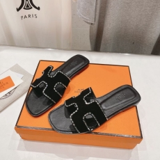 Hermes Slippers